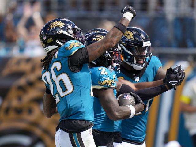 Jaguars defense is lean, mean and carrying the team to victories after woeful 2024 :: WRALSportsFan.com