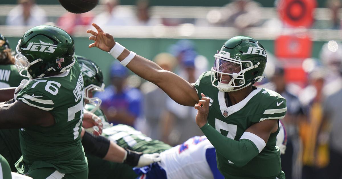 Justin Fields to start for Jets against Dolphins after clearing concussion protocol | National News