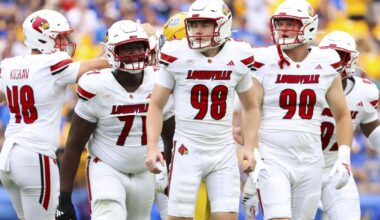 CRAWFORD | Louisville rallies twice, capitalizes on Pitt turnovers to win ACC opener, 34-27 | Sports
