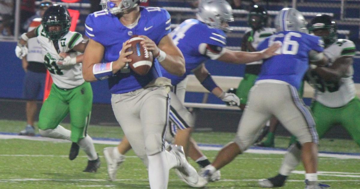 Chargers outrun Archers for Homecoming win |