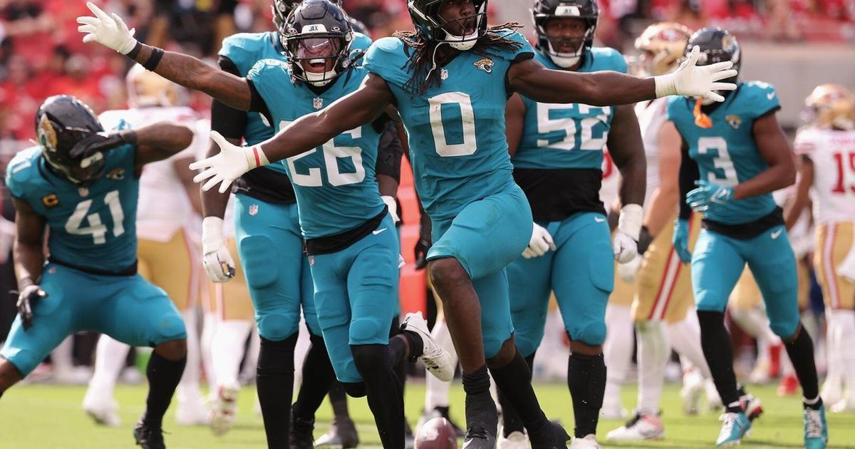 Linebacker Devin Lloyd is a defensive catalyst for the Jaguars' surprising start to the season - Toronto Star