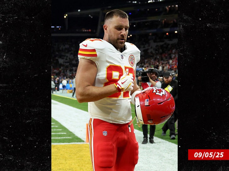 travis kelce sub getty swipe 2