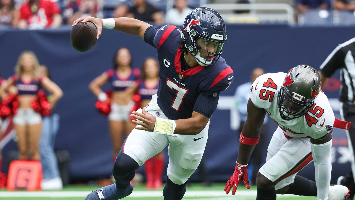 Where to watch Buccaneers-Texans Monday Night Football NFL game tonight live