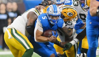 Detroit Lions at Green Bay Packers, season opener
