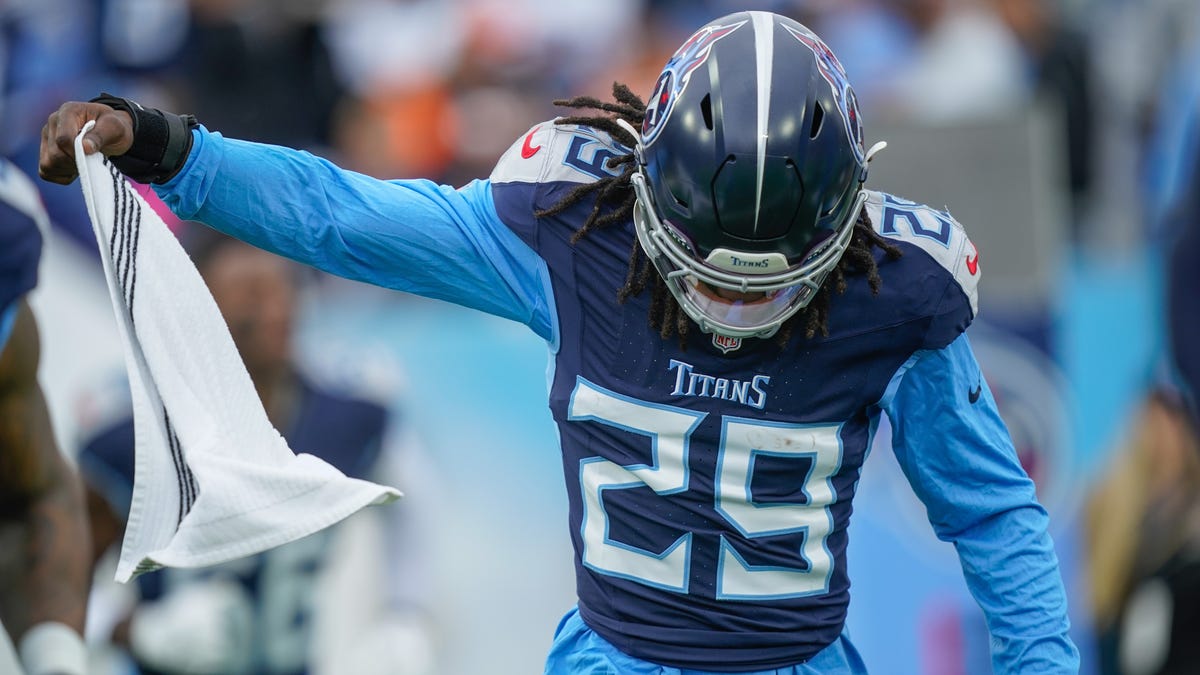 Titans tanking up with Jarvis Brownlee trade? Brian Callahan explains