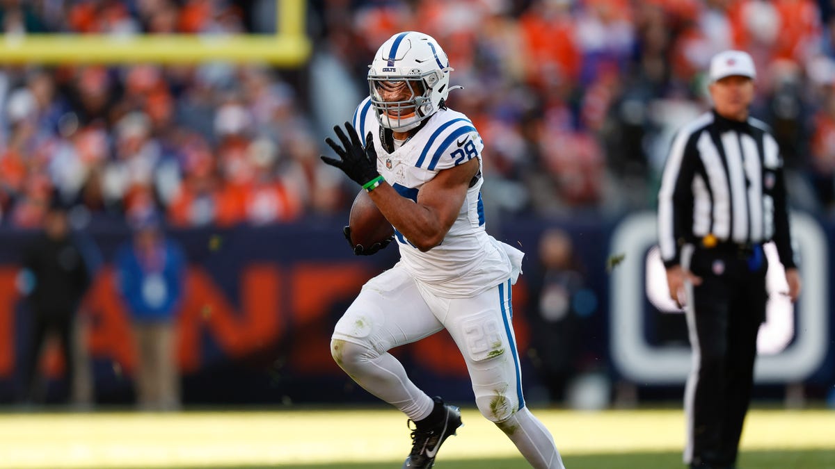 Jonathan Taylor isn't motivated by last season's fumble vs Broncos