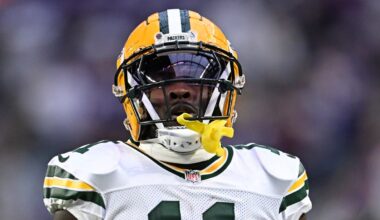 Packers wide receiver has broken collarbone