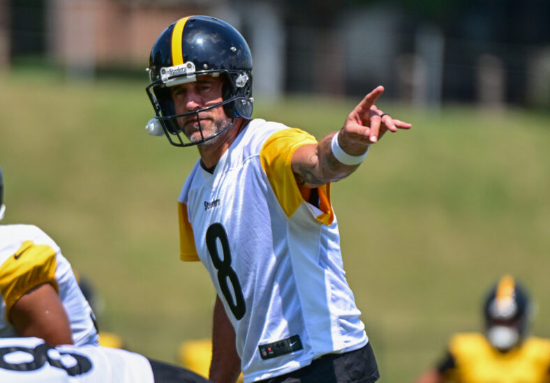 Pittsburgh Steelers QB Aaron Rodgers