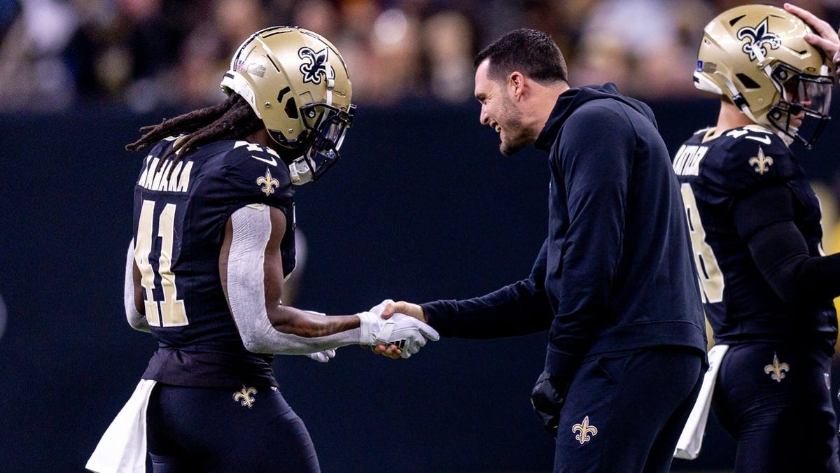 Alvin Kamara player props odds, tips and betting trends for Week 1