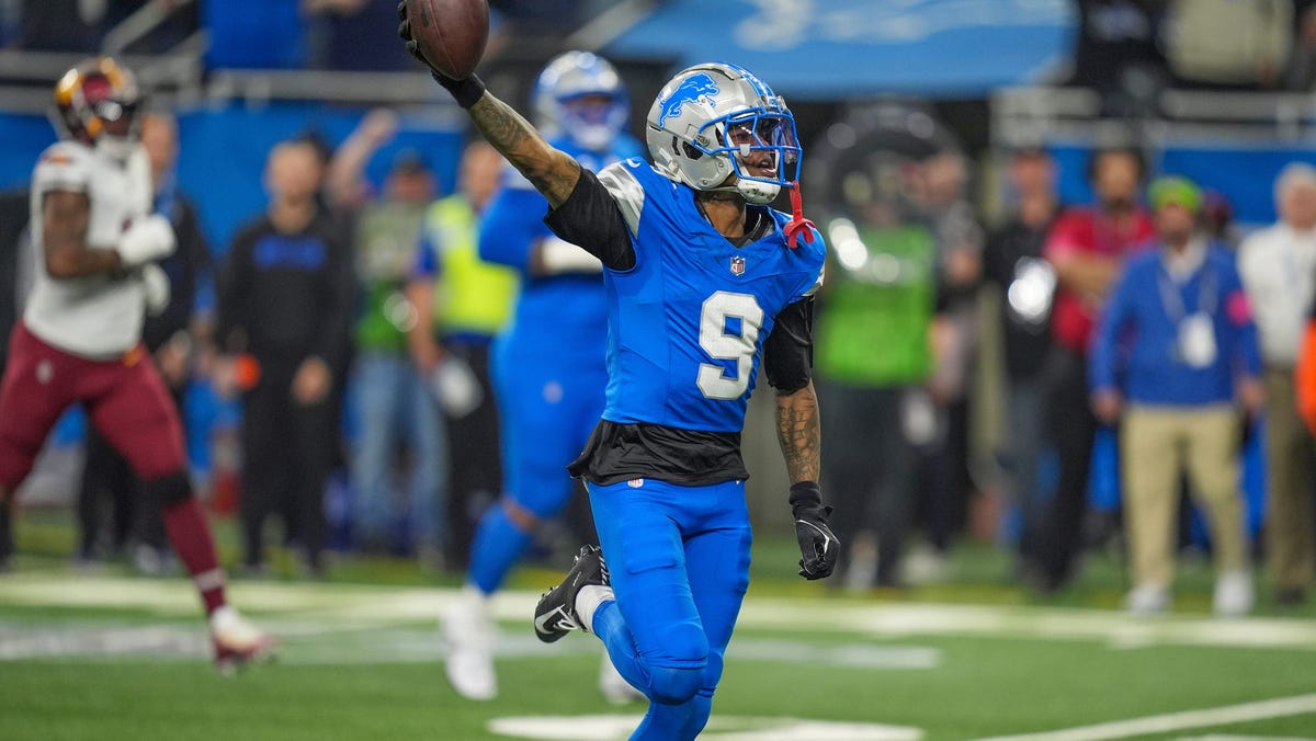 Lions reveal uniform choice for Week 2 matchup with Bears