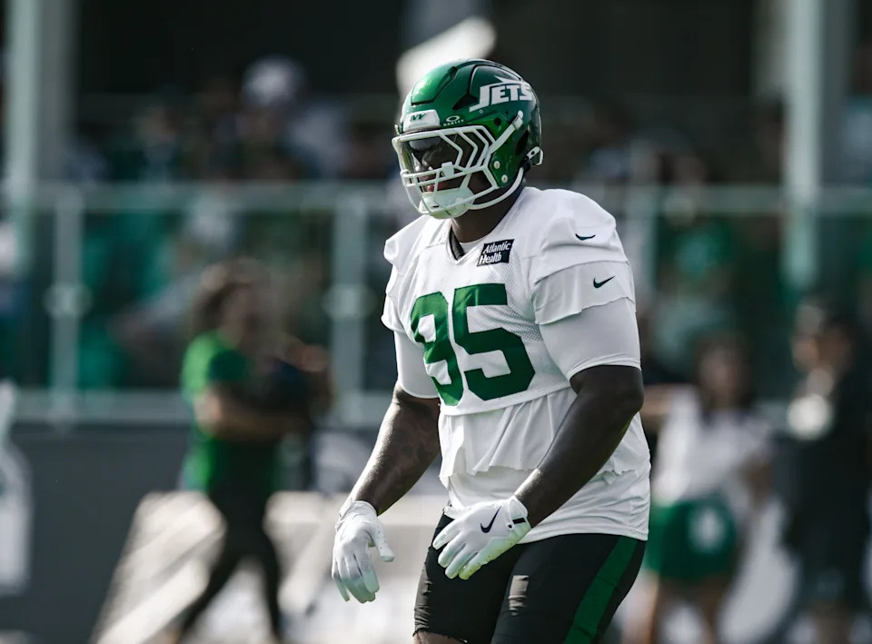 Jul 25, 2025; Florham Park, NJ, USA; New York Jets defensive tackle Quinnen Williams (95) warms up during training camp at Atlantic Health Jets Training Center. Mandatory Credit: John Jones-Imagn Images
