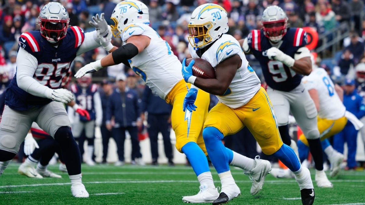 Get tickets to see Kimani Vidal vs. the Raiders