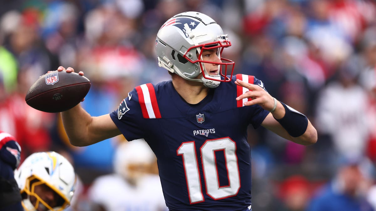 Predictions, picks and odds for NFL Week 1 game
