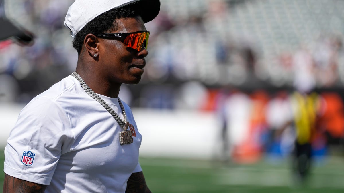 Cincinnati Bengals cornerback Cam Taylor-Britt absent from practice