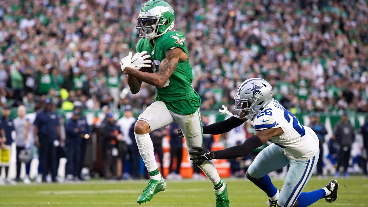 Where to watch Cowboys-Eagles game tonight: Time, NFL schedule