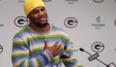 Micah Parsons takes another shot at Jerry Jones, Cowboys after big win