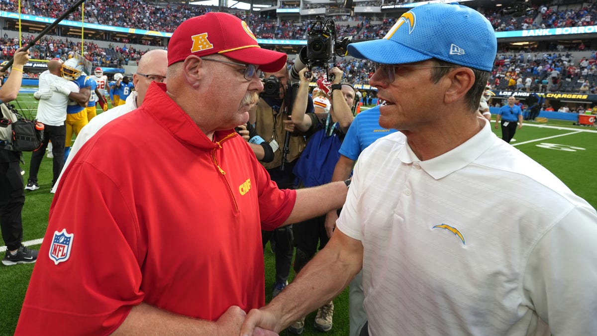 Chargers vs. Chiefs opening odds, betting trends ahead of Week 1 game