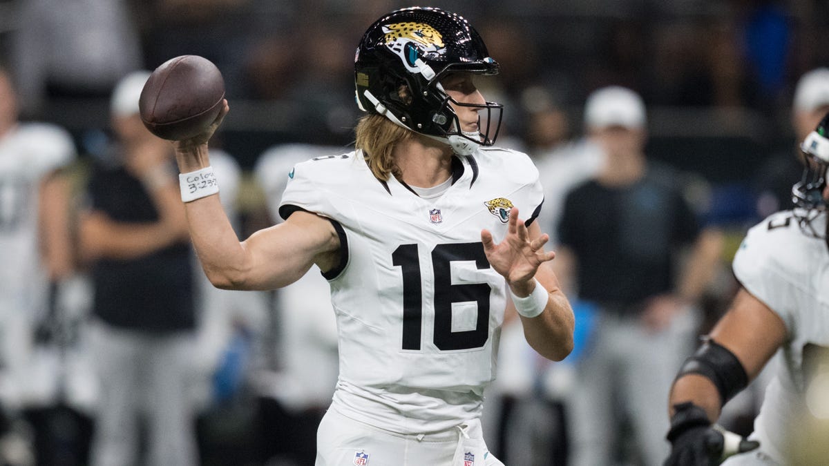 Jacksonville Jaguars vs Carolina Panthers predictions, odds for Sunday