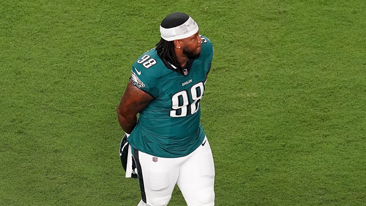 Philadelphia's Jalen Carter ejected for spitting at QB Dak Prescott