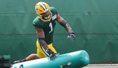 Green Bay star Micah Parsons listed as questionable for Sunday