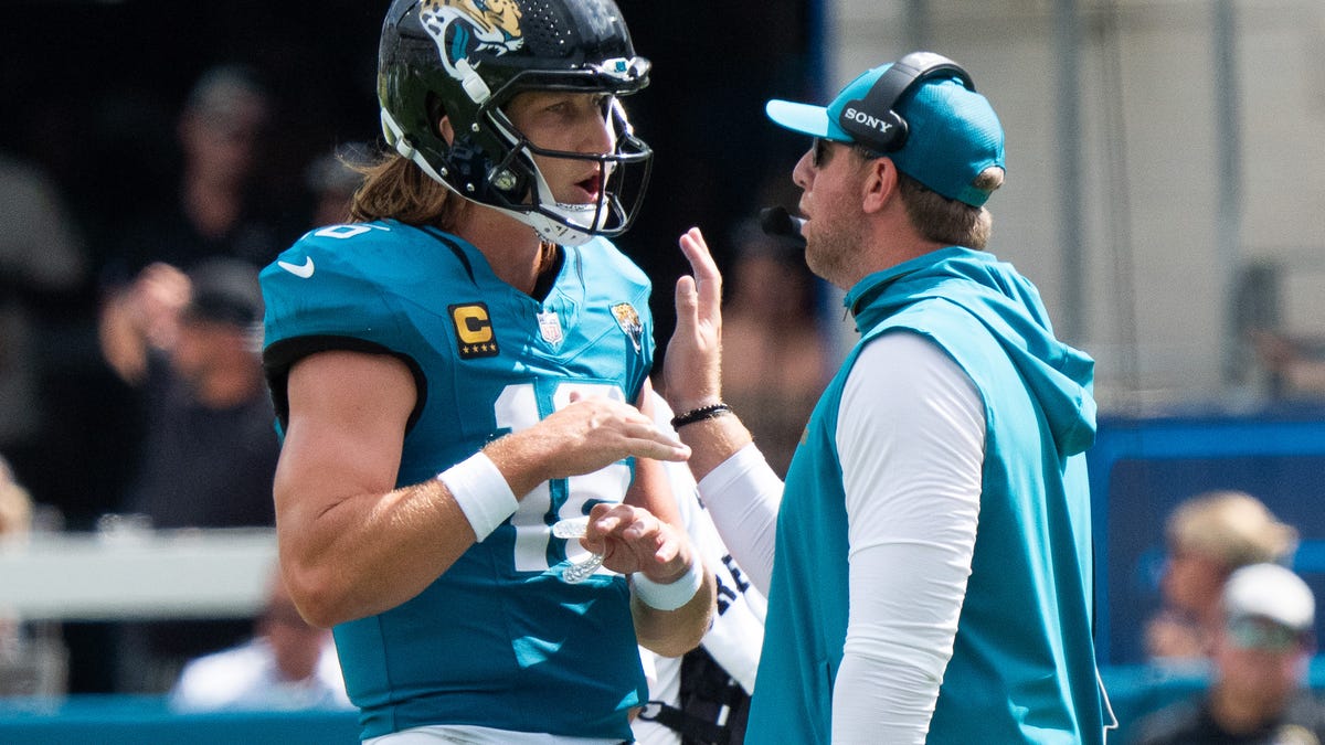 Jaguars coach Liam Coen made right choice in opening drive vs. Panthers