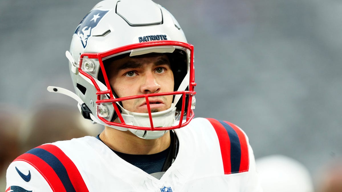 Atlanta Falcons sign kicker to practice squad, release LB