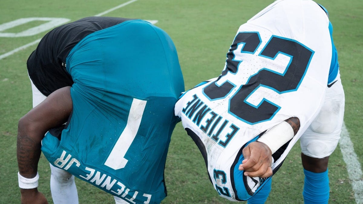 Travis Etienne player props odds, tips and betting trends for Week 2