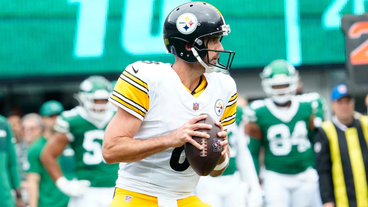 Seahawks at Steelers odds, picks and predictions