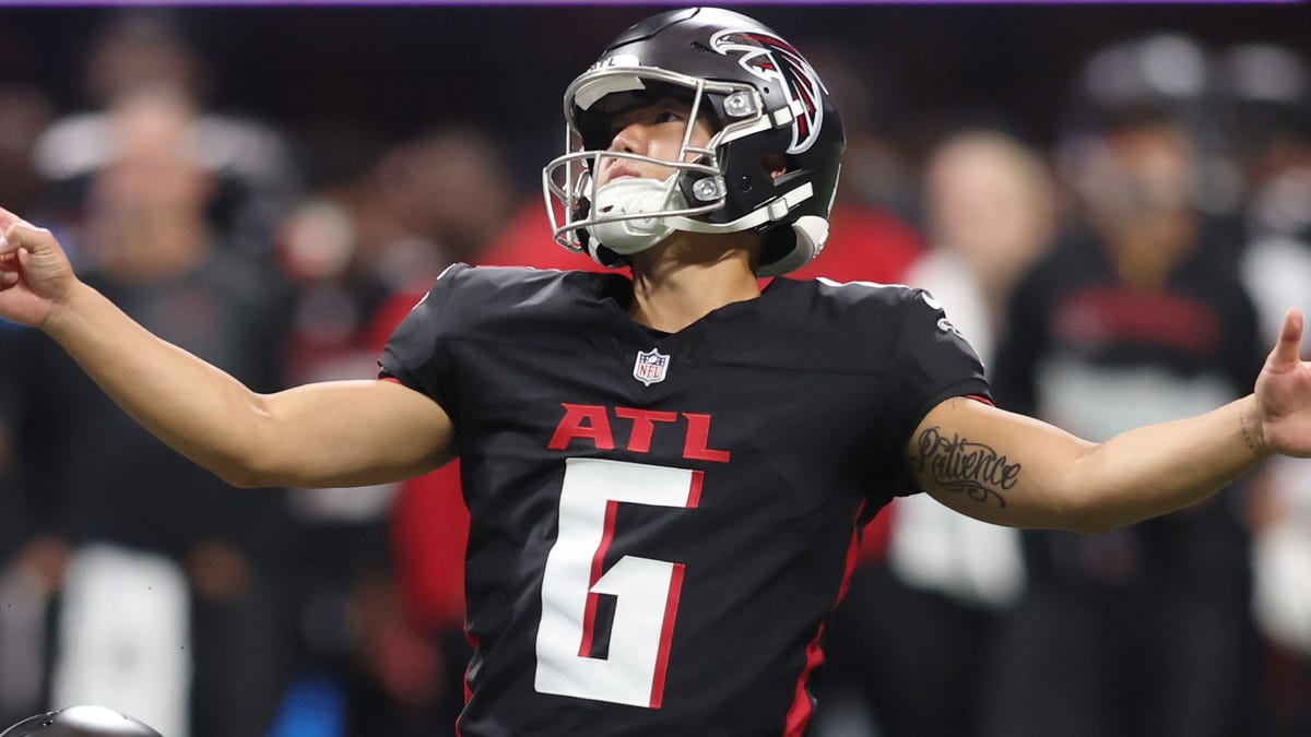 Where is Younghoe Koo? Why Parker Romo is kicking for Falcons