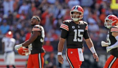 What Packers-related things happened during Sunday's NFL action?