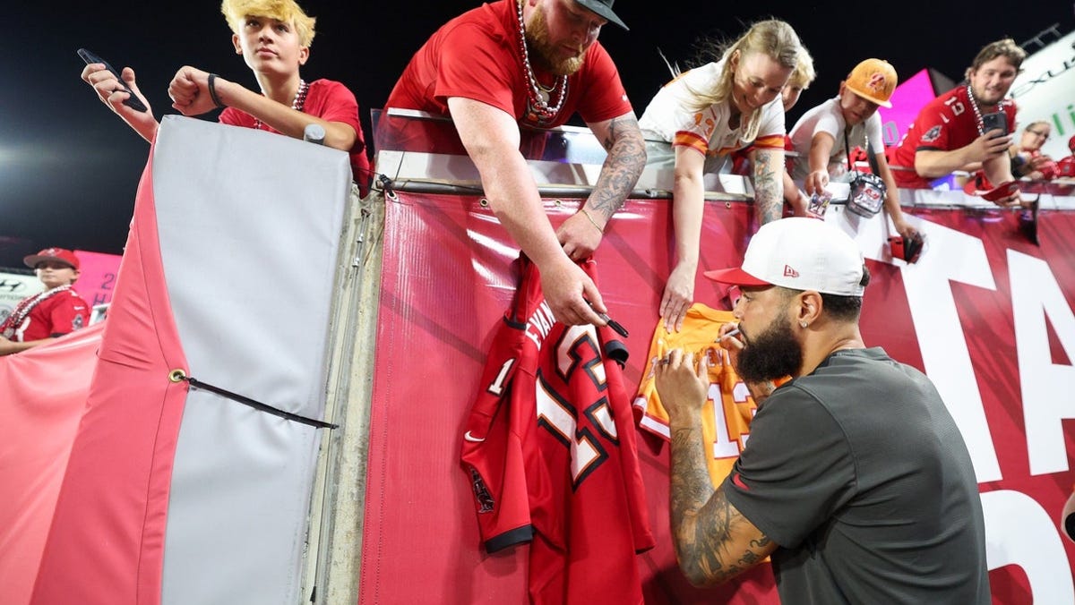 Buccaneers vs. Texans odds, tips and betting trends