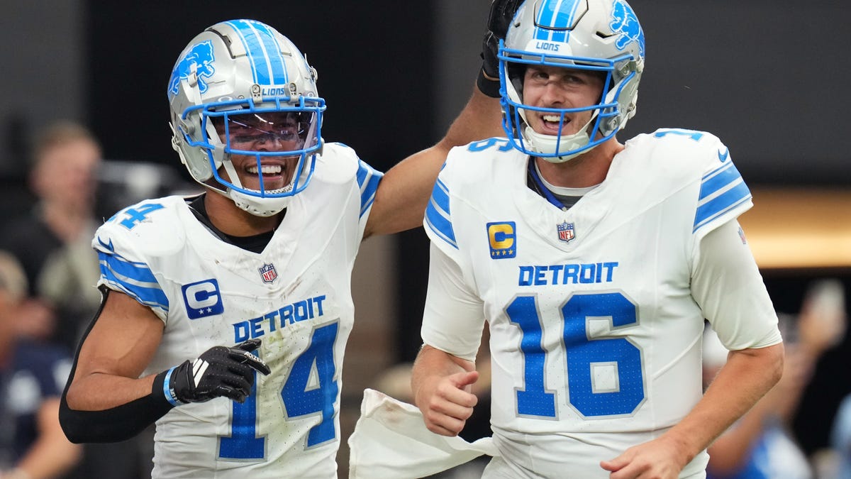 Jared Goff and Amon-Ra St. Brown are NFL's most consistent connection