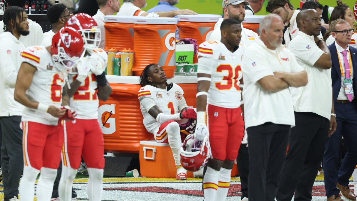 Latest status update, news report for Chiefs WR
