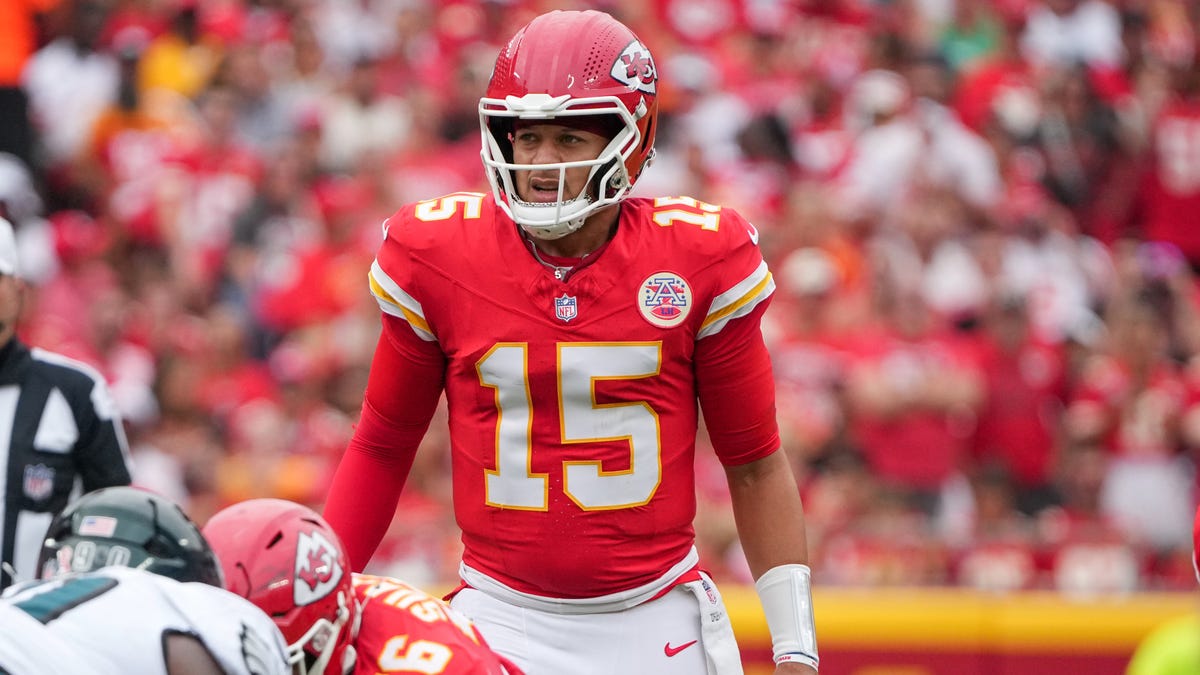 NFL Week 3 schedule, TV channels, times for Sunday slate