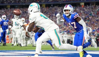 5 lowest-graded Bills players on defense vs. the Dolphins