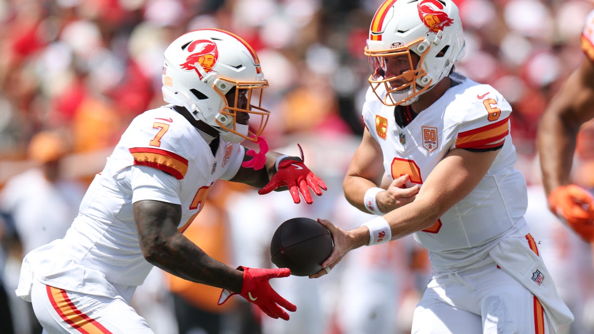 How to buy Bucs vs Eagles Week 4 NFL tickets