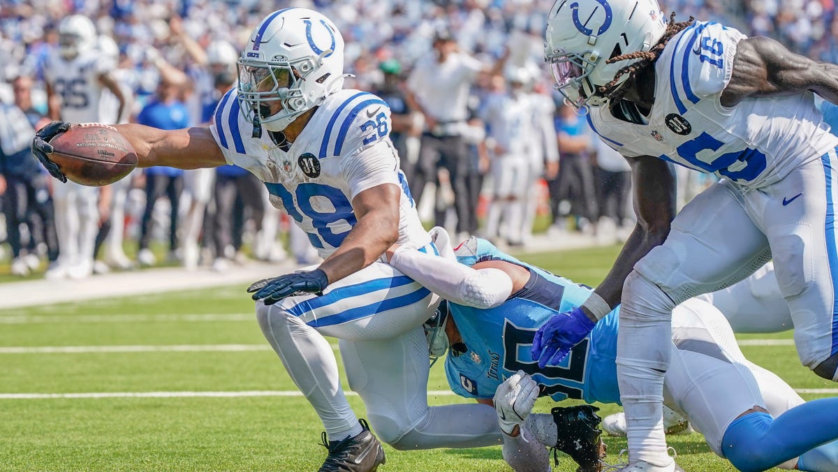 Indianapolis Colts move up after 3-0 start