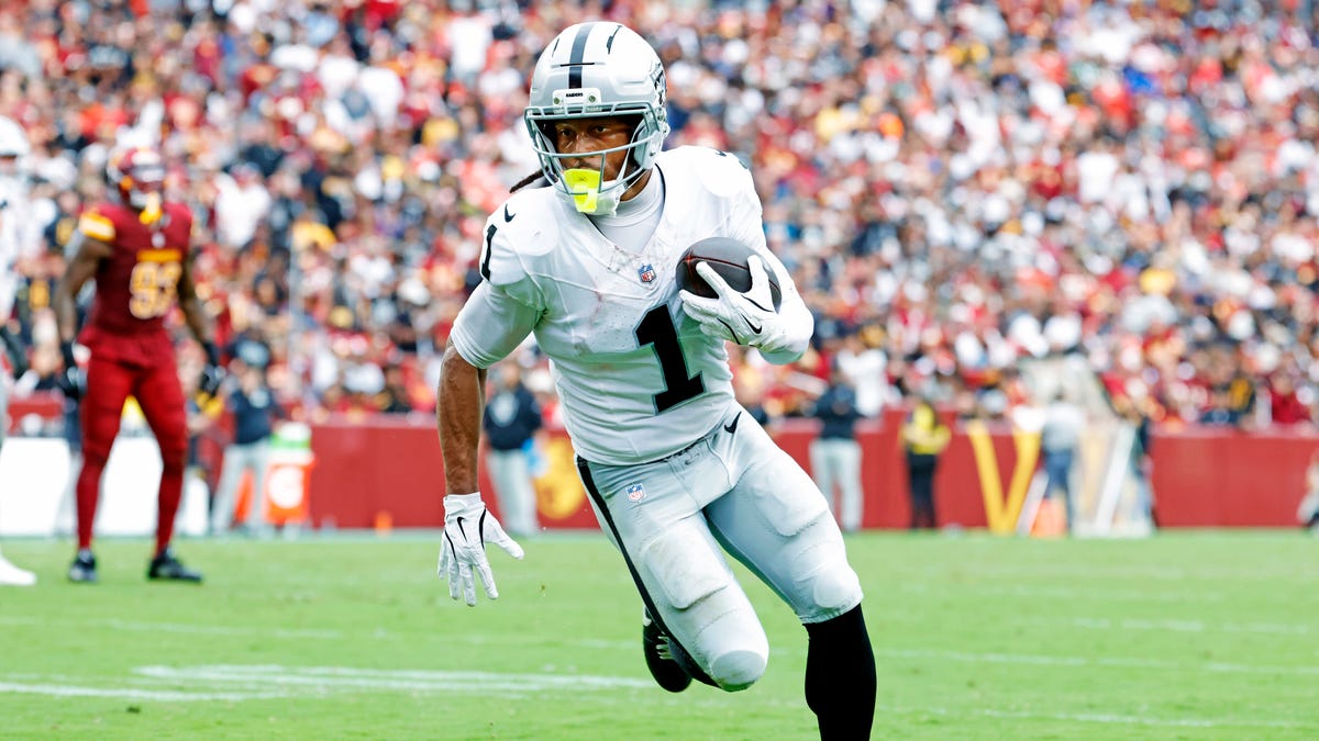 How to buy Las Vegas Raiders vs Chicago Bears NFL tickets