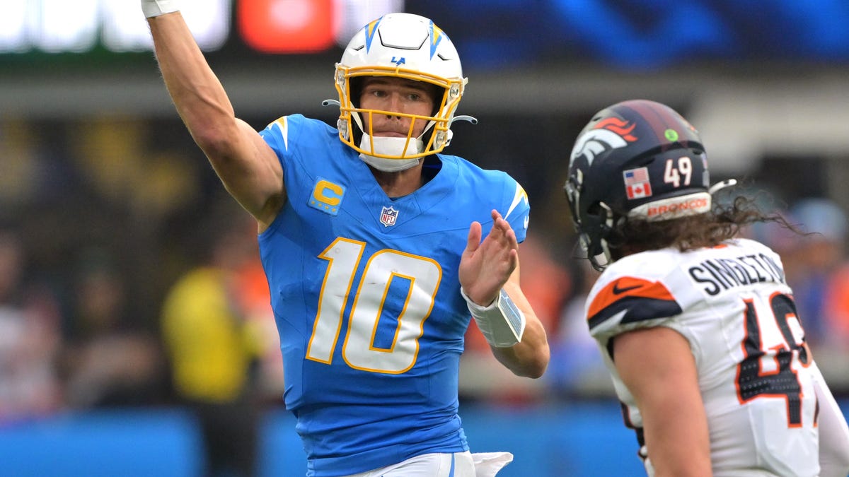 ‘Worm has turned’ for the shocking 3-0 Los Angeles Chargers