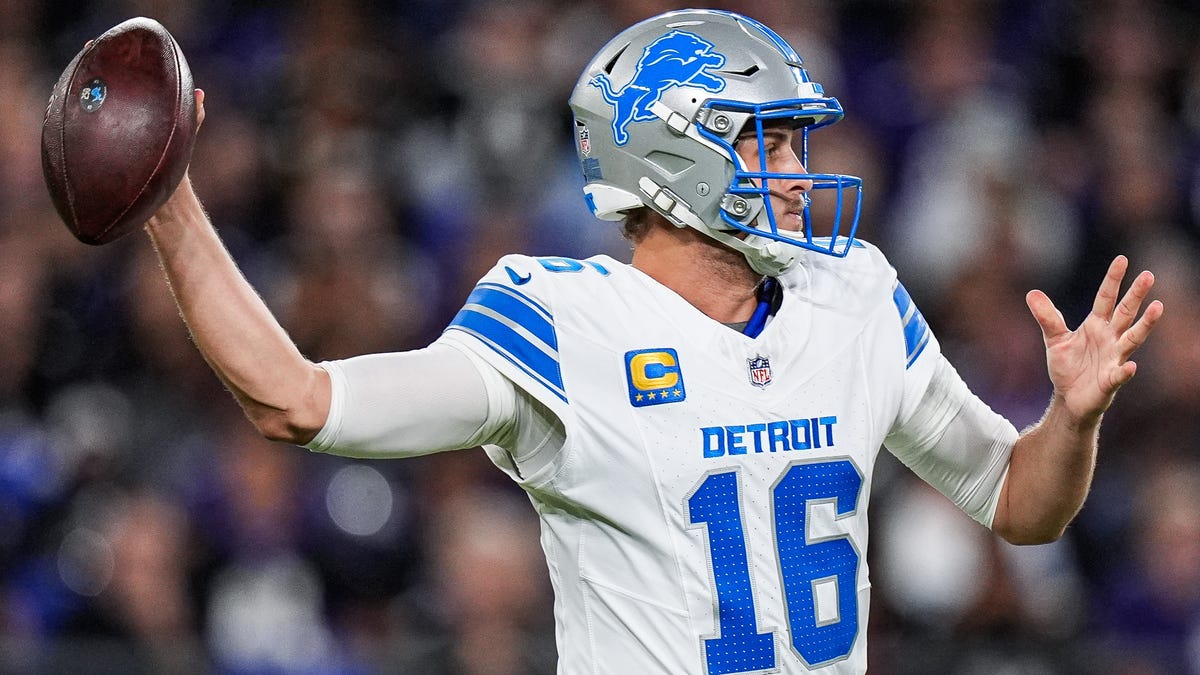 Lions win 38-30 over Ravens on Monday Night Football