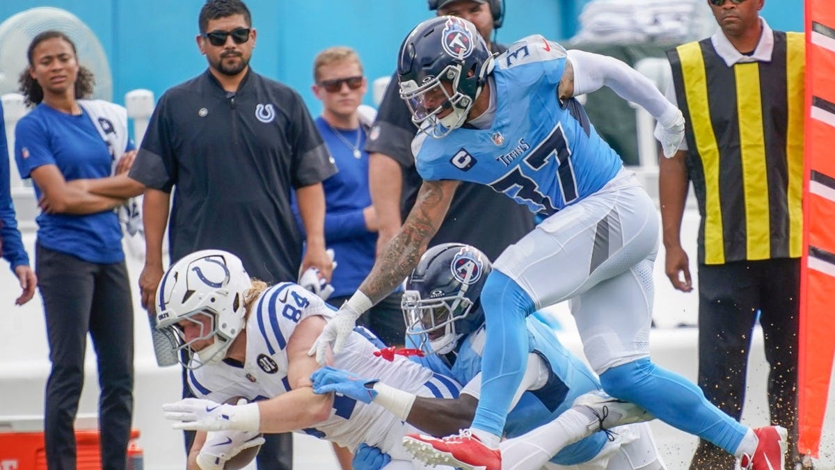 Get tickets to see Tyler Warren vs. the Rams