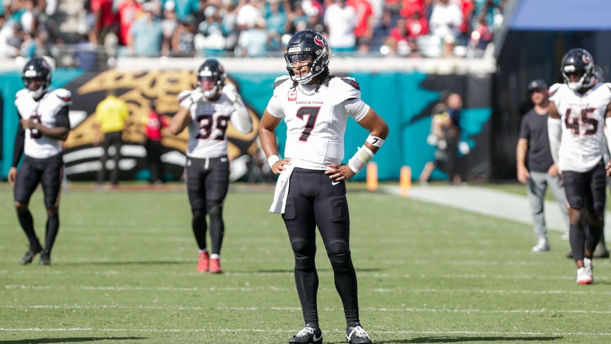 C.J. Stroud player props odds, tips and betting trends for Week 4