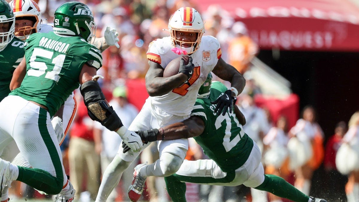 Bucky Irving player props odds, tips and betting trends for Week 4