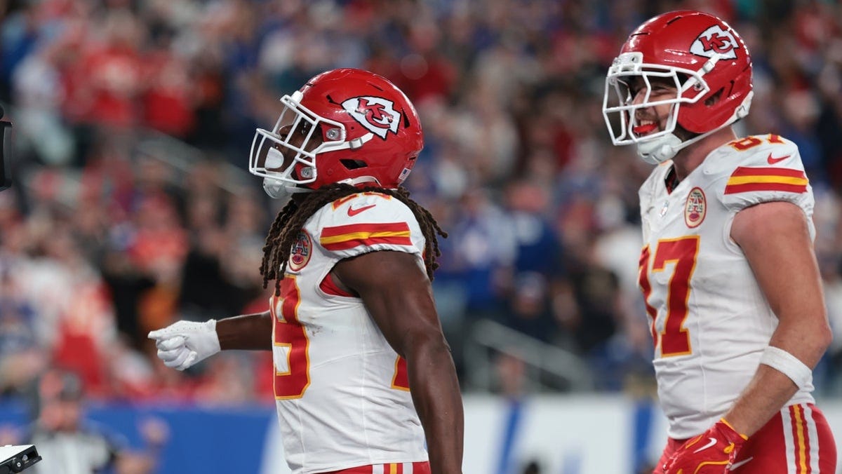 Kareem Hunt player props odds, tips and betting trends for Week 4