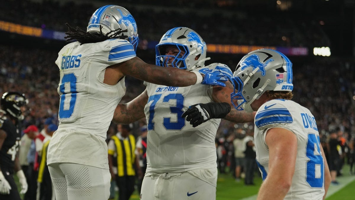 Jahmyr Gibbs player props odds, tips and betting trends for Week 4