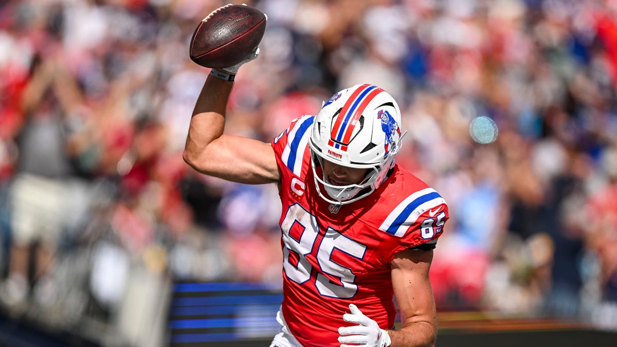 Fantasy football rankings Week 4 (2025): PPR and non-PPR