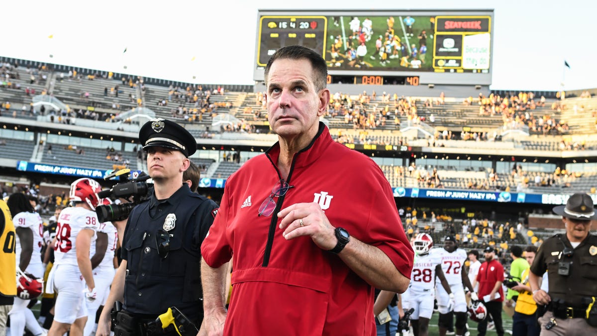 Indiana football took a safety due to confusion over victory formation