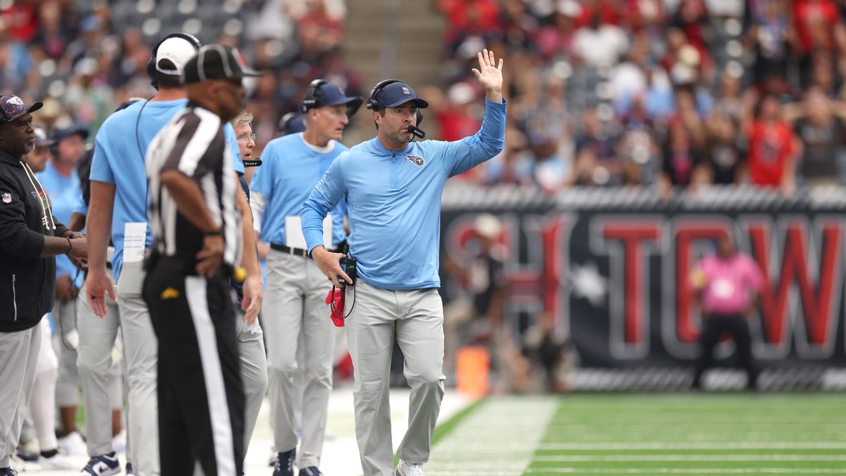 Is Brian Callahan sweating job as Titans coach after latest embarrassment