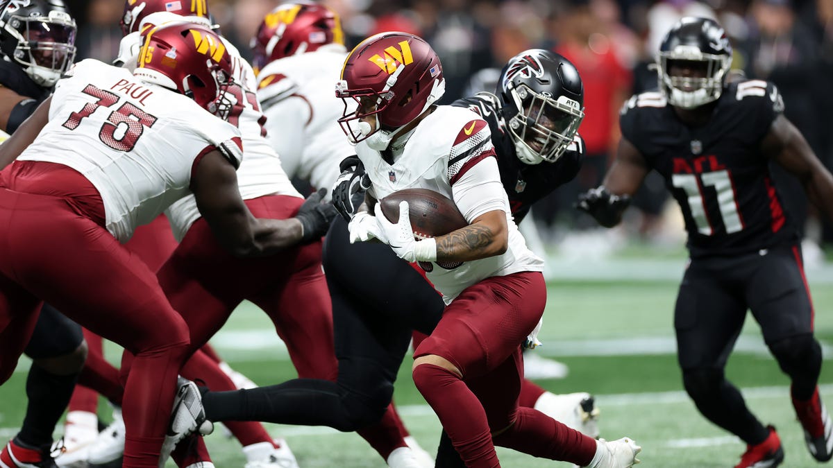 Washington Commanders should stick with the hot hand at running back