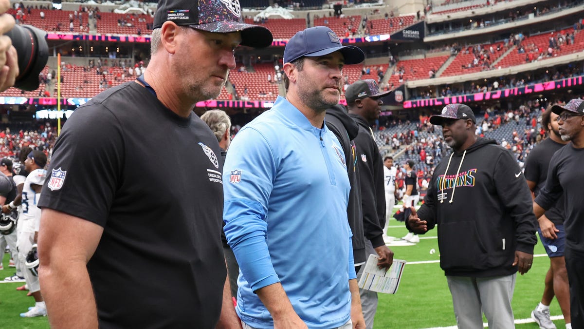 Brian Callahan made the Titans closer, but that's not helping them win